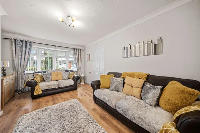 Photo 2 — Peebles Close, Ashton-In-Makerfield, Wigan, Wigan, WN4 0SP