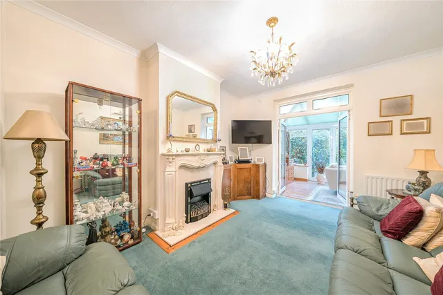 Photo 2 — Palace View, Shirley, Croydon, CR0