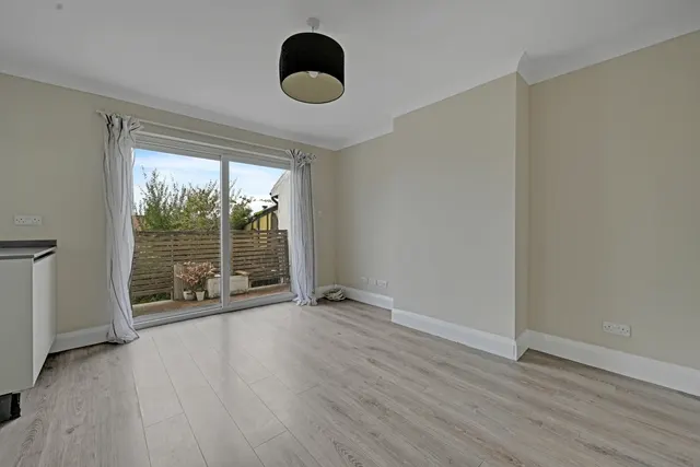 Tanfield Avenue, London, NW2, photo 3