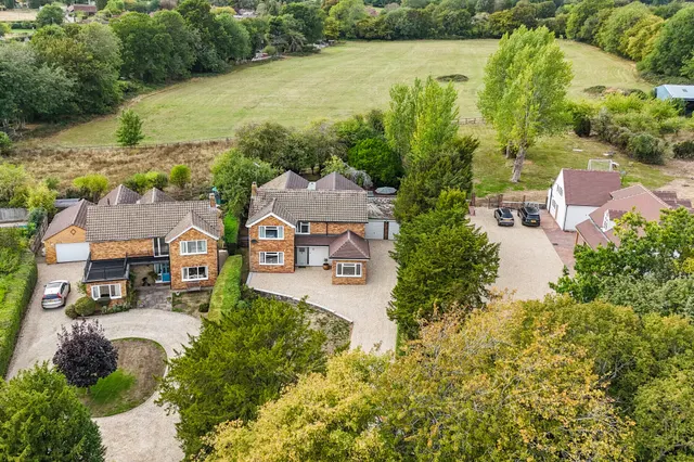 Stag Lane, Great Kingshill, HP15, photo 2