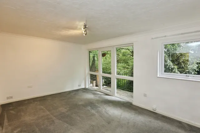 Hiltingbury Road, Chandler's Ford, SO53, photo 3