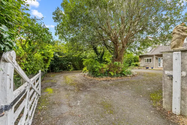 Photo 3 — Murton Lane, Newton, Swansea, SA3