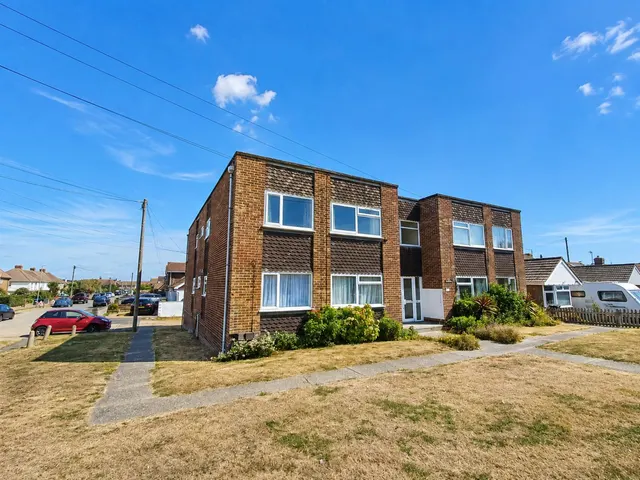 South Coast Road, PEACEHAVENEast, photo 1