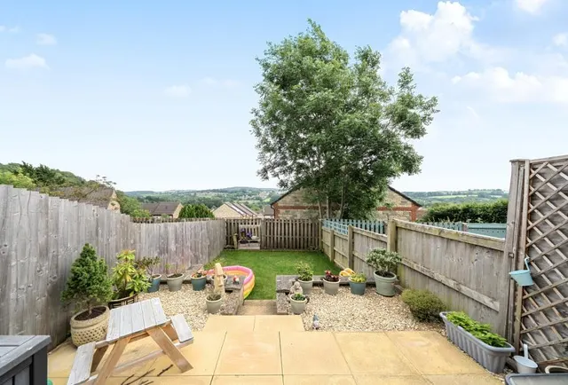 Colliers Rise, Radstock, BA3, photo 2
