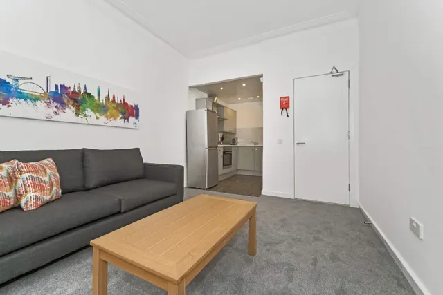 Garrioch Road, North Kelvinside, G20, photo 3