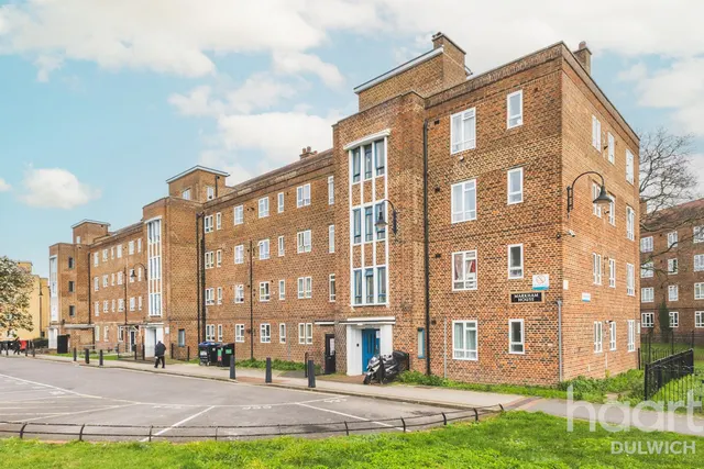 Kingswood Estate, London, SE21, photo 1