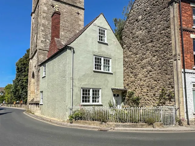 Gloucester Street, Malmesbury, SN16, photo 1
