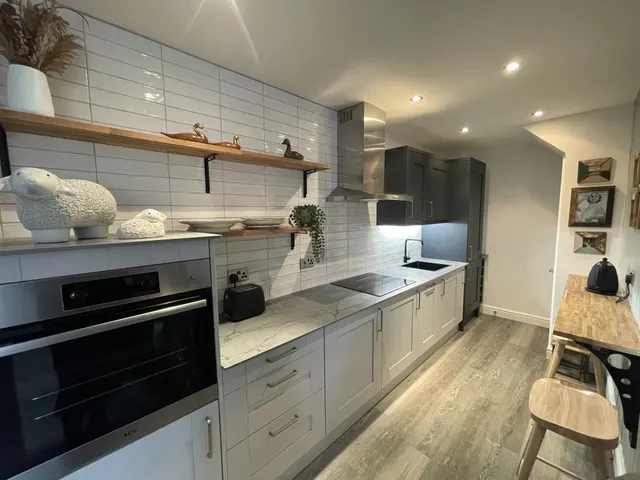 White Hart Mews, Alrewas, DE13, photo 3