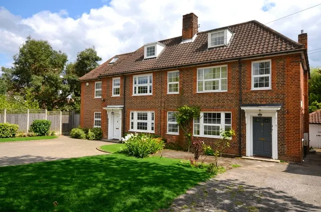 Southway, Totteridge, N20 8DD, photo 1