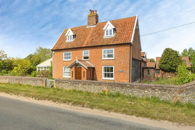The Moor, Banham, Norwich, Norfolk, NR16, photo 1