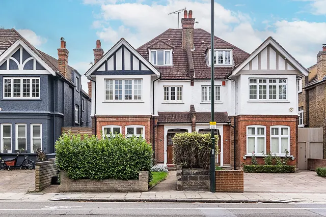 Sheen Road, Richmond, TW10, photo 1