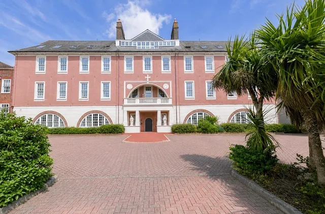 James Walk, Bexhill-On-Sea, TN40 2JZ, photo 1