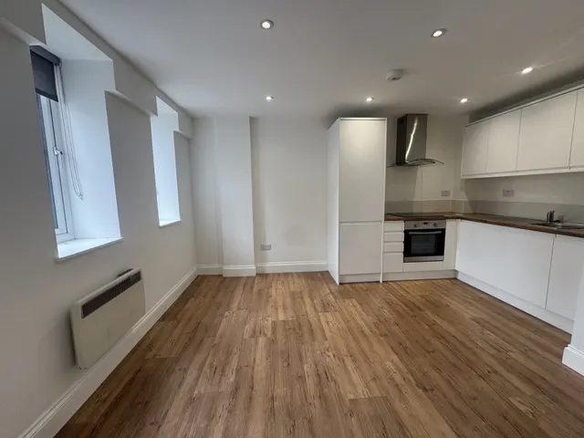 Walton Street, Aylesbury, HP21, photo 2