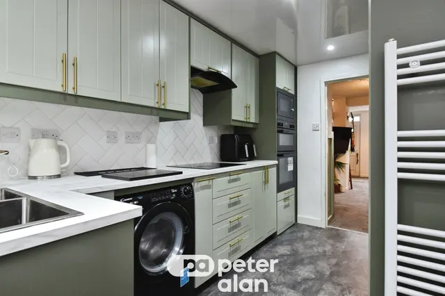 John Street, Aberdare, CF44, photo 2