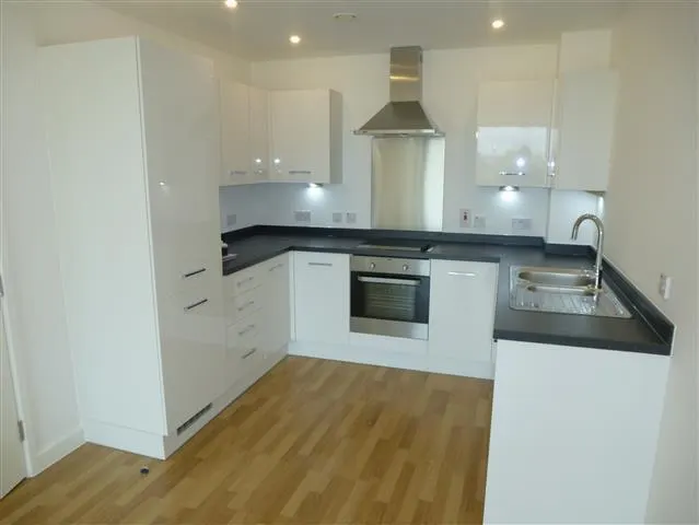 Bloemfontein Road, London, W12, photo 2