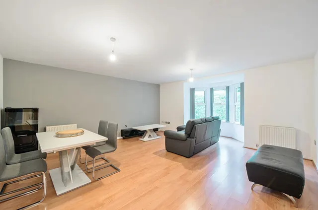 Carisbrooke Road, Far Headingley, LS16, photo 2