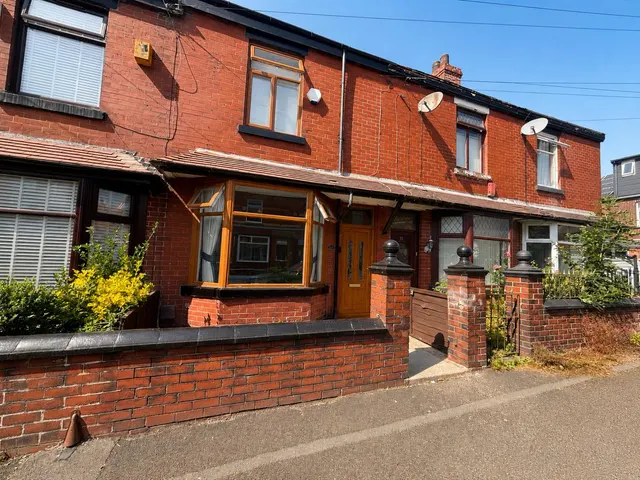Clyde Road, Radcliffe, Manchester, M26 4PZ, photo 1