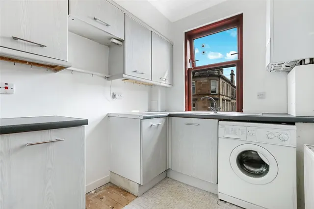 Photo 2 — Langside Road, Queen Park, Glasgow, G42