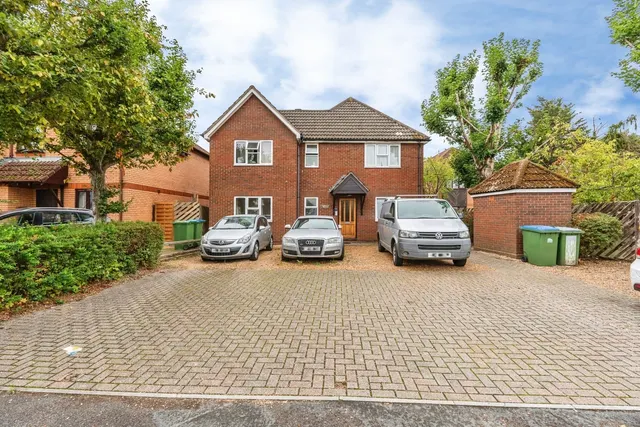 Carlisle Road, Southampton, SO16, photo 1