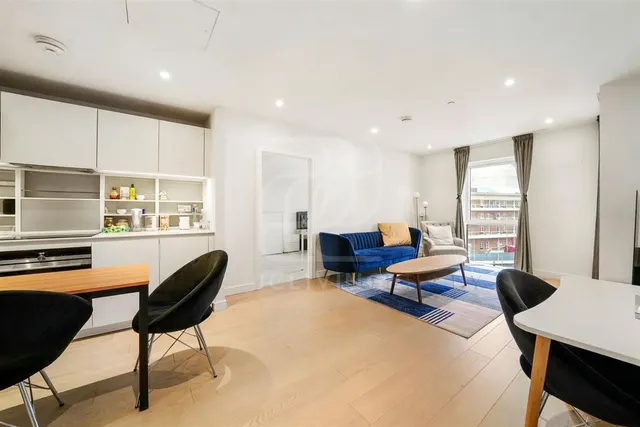 Lockgate Road, London, SW6, photo 3