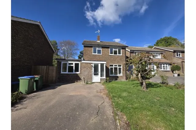 The Marts, Rudgwick, RH12, photo 1