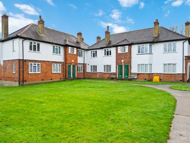 Alberta Avenue Cheam, Sutton SM1 2LQ, photo 1