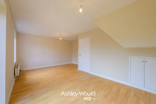 Clifton Street, Cradley Heath, B64, photo 3