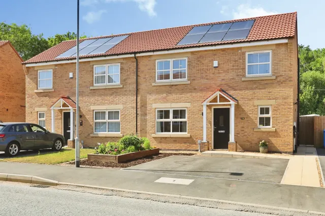 Lampman Way, Costhorpe, Worksop, photo 1