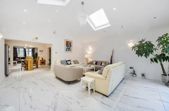 Photo 3 — Winkworth Road, Banstead, Surrey, SM7 2QT