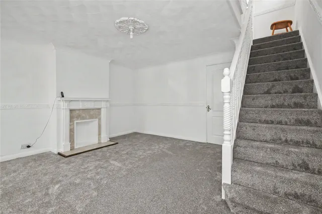 Harlech Way, Garforth, LS25, photo 2