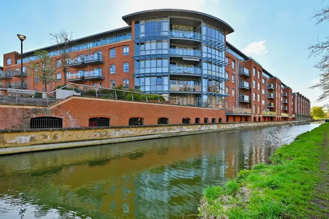 2 bedroom flat — Walton Well Road, Oxford, Oxfordshire, OX2 6AQ