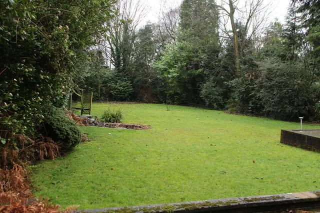 Burton Road, Littleover, photo 1