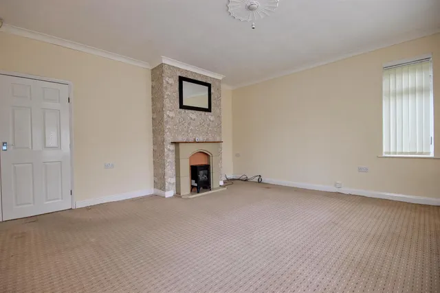 Photo 3 — Southgate, Hornsea