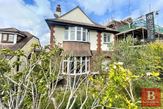 Woodland Way, Brighton BN1 8BA, photo 1