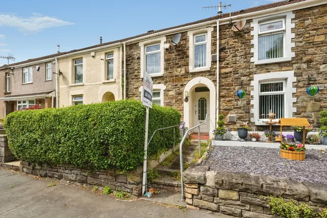 Clydach Road, Morriston, SA6, photo 1