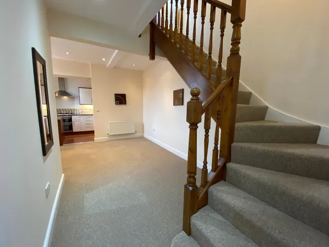 Lincoln Street, Swindon, SN1, photo 3