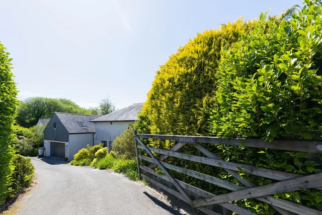St Just in Roseland, St Mawes, TR2, photo 3