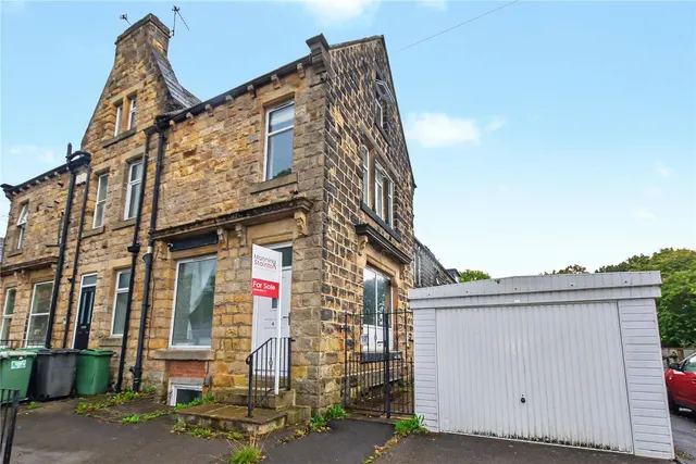 Dibb Lane, Yeadon, LS19, photo 1