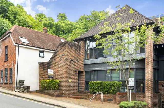 Old Station Approach, Winchester, SO23, photo 1