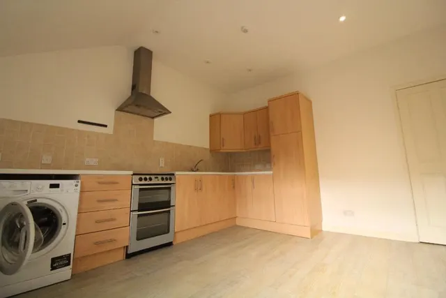 Widemarsh Street, Hereford, HR4, photo 2