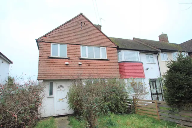 East Rochester Way, Sidcup, photo 1