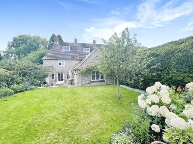 Mawley Road, Quenington, GL7, photo 1