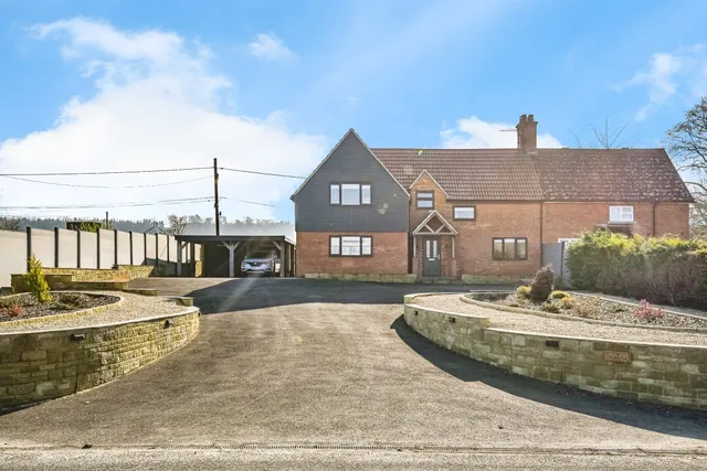 Westbury Road, Little Cheverell, SN10, photo 1