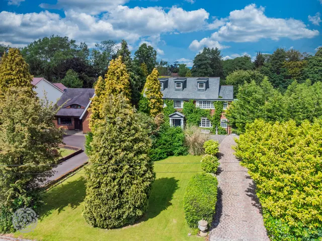 Mercers Road, Heywood, OL10, photo 1