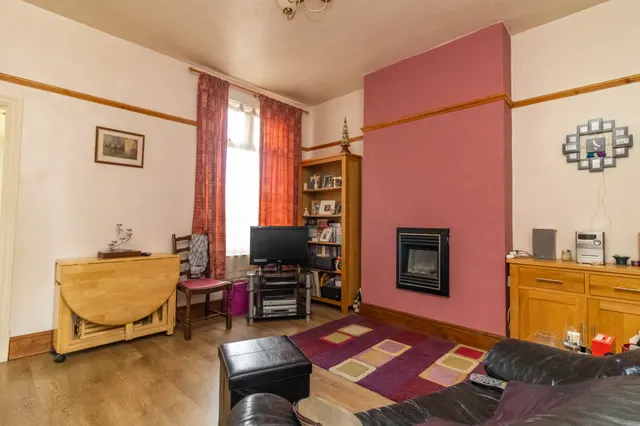 Photo 2 — Milligan Road, Leicester, Leicester, LE2 8FD