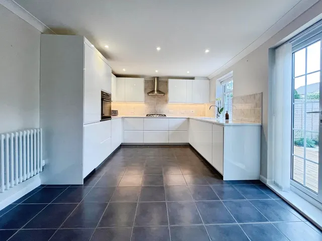 Photo 2 — Rockbourne Road, Sherfield-on-Loddon, Hook, Hampshire, RG27 0SR