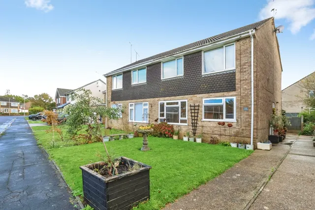 Furzey Road, Upton, BH16, photo 1