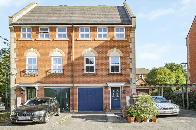 Bennett Crescent, Cowley, OX4, photo 1