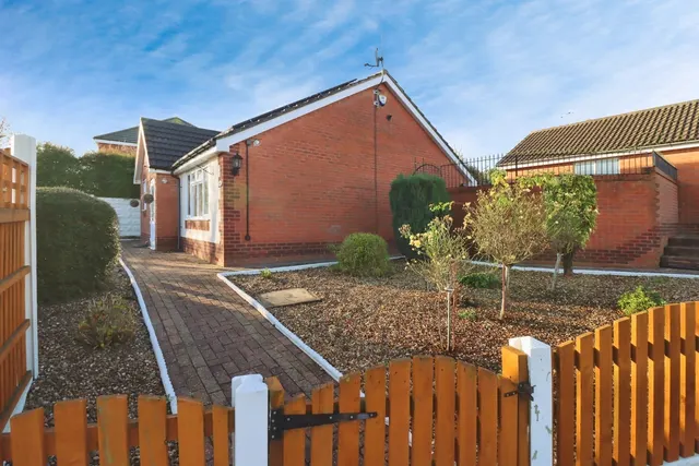 Bracken Road, Shirebrook, Mansfield, Derbyshire, NG20, photo 1