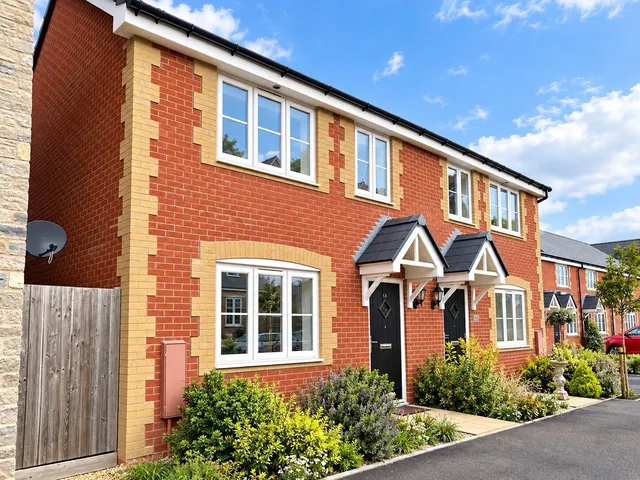 Glovers Road, Stalbridge, DT10, photo 1
